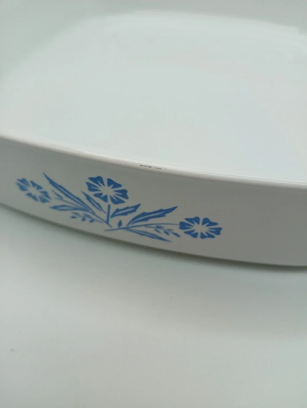 CorningWare Casserole Dish Blue Cornflower Pattern 2.5 Qt